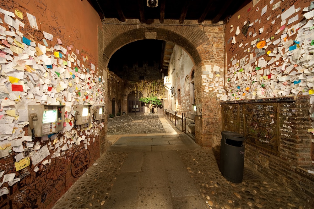 La Corte di Giulietta Exclusive Suites