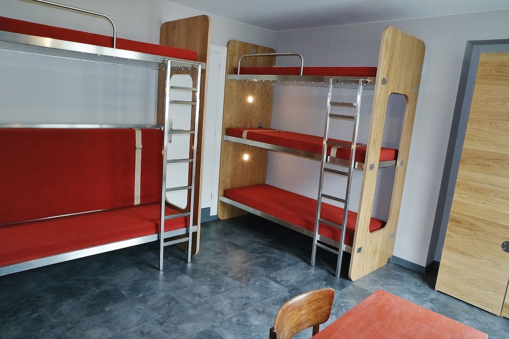 Train Hostel