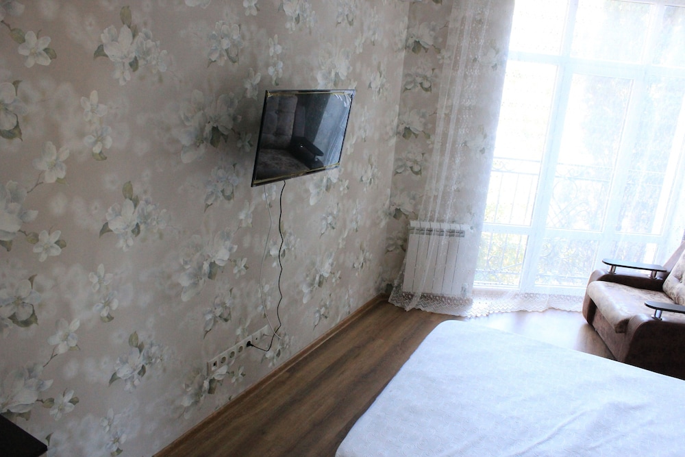 Apartment on Tulpanov St. 1-3