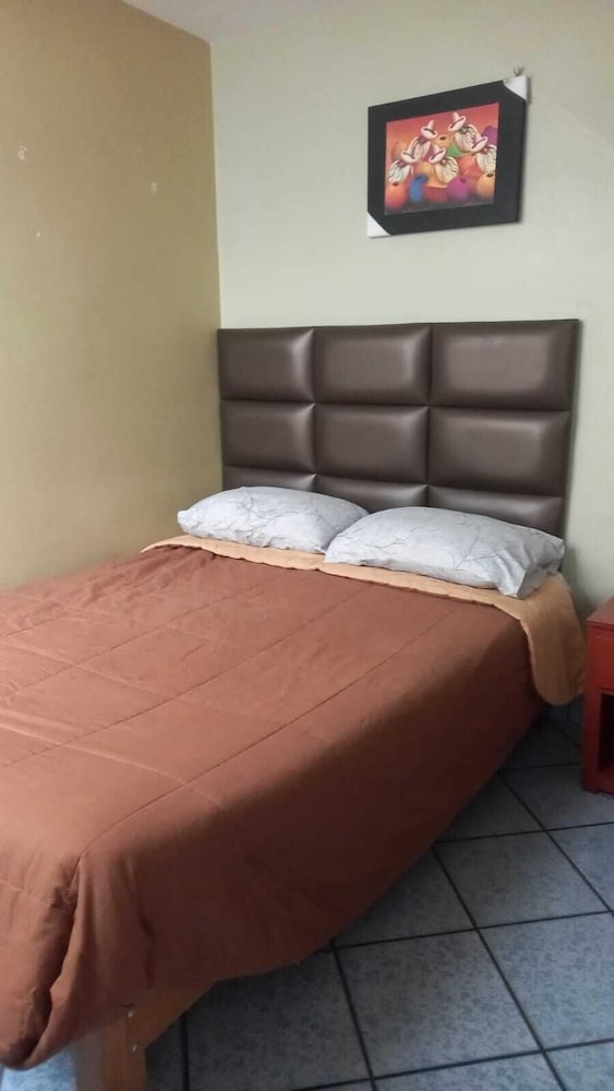 Hostal Aventura
