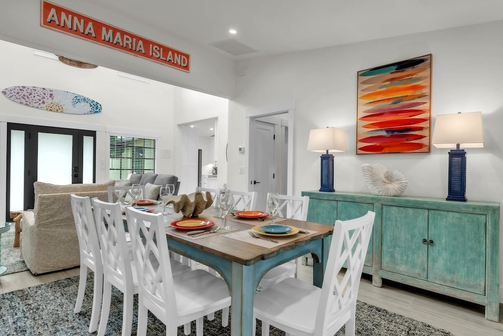 Chilli Fish 4 Bedroom Home