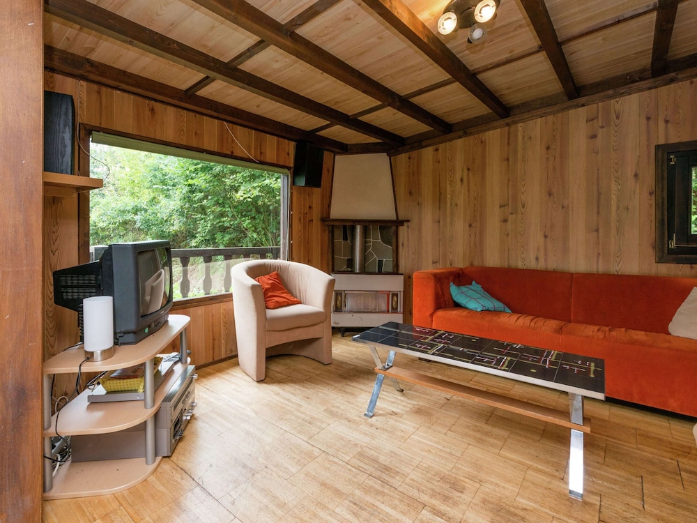 Maboge Cottage With Garden view 4