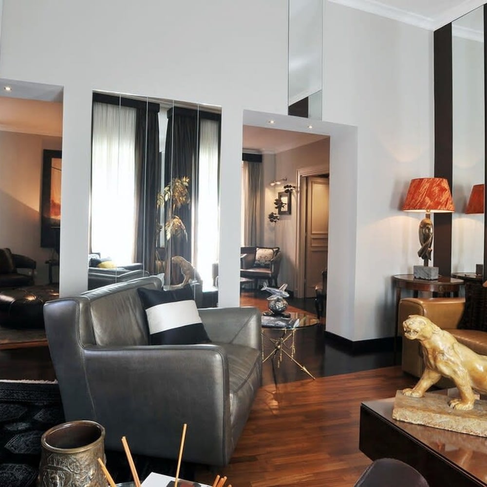 La Palazzina Santa Dorotea Splendid Rome Townhouse With Courtyard Garden