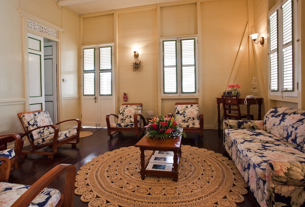 La Dauphine Estate