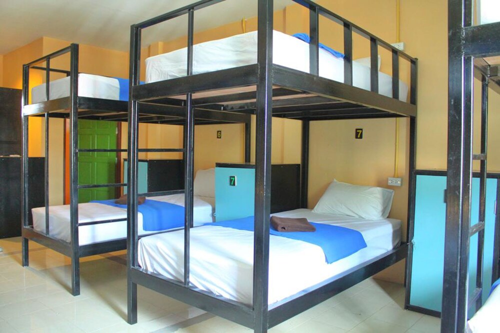 Phangan Guest House - Hostel