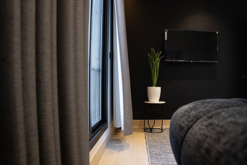 Luxury & Sophisticated Two BR Apt in Almadinah