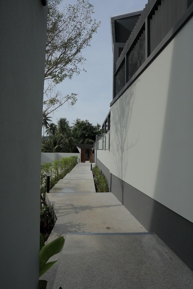 Choengmon Holidays Villas Park view 3