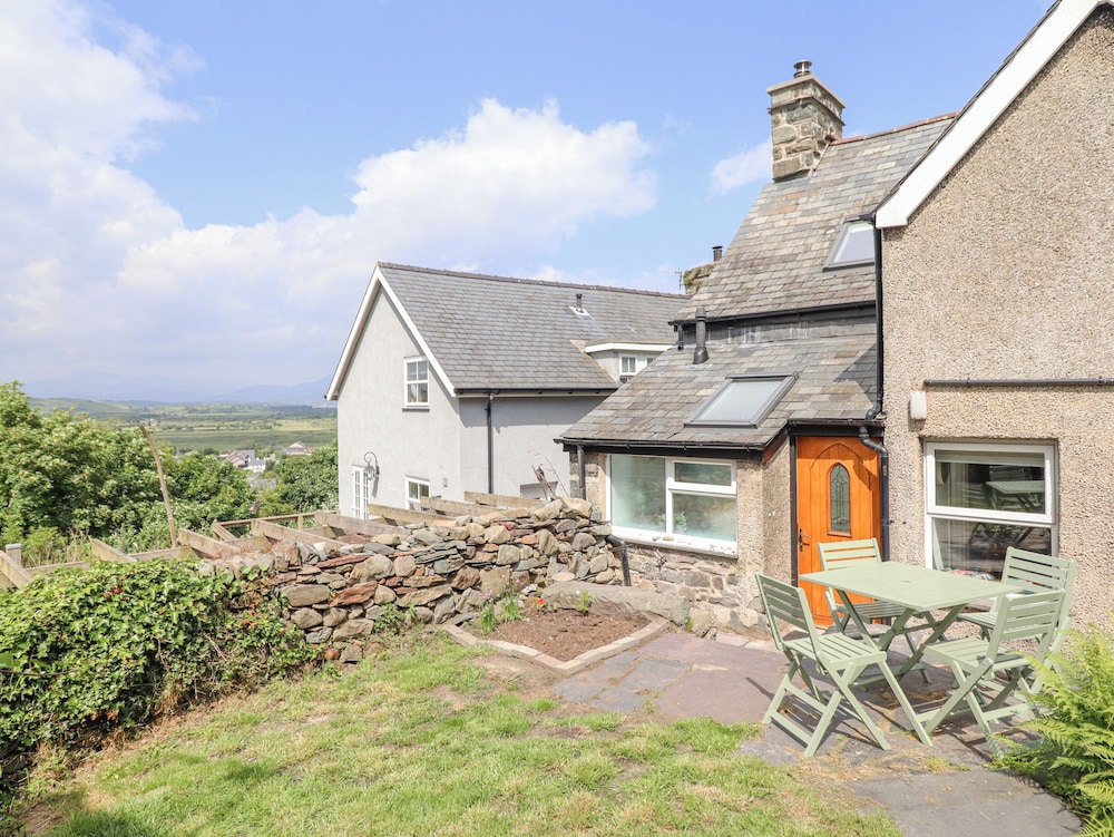 Ivy Cottage