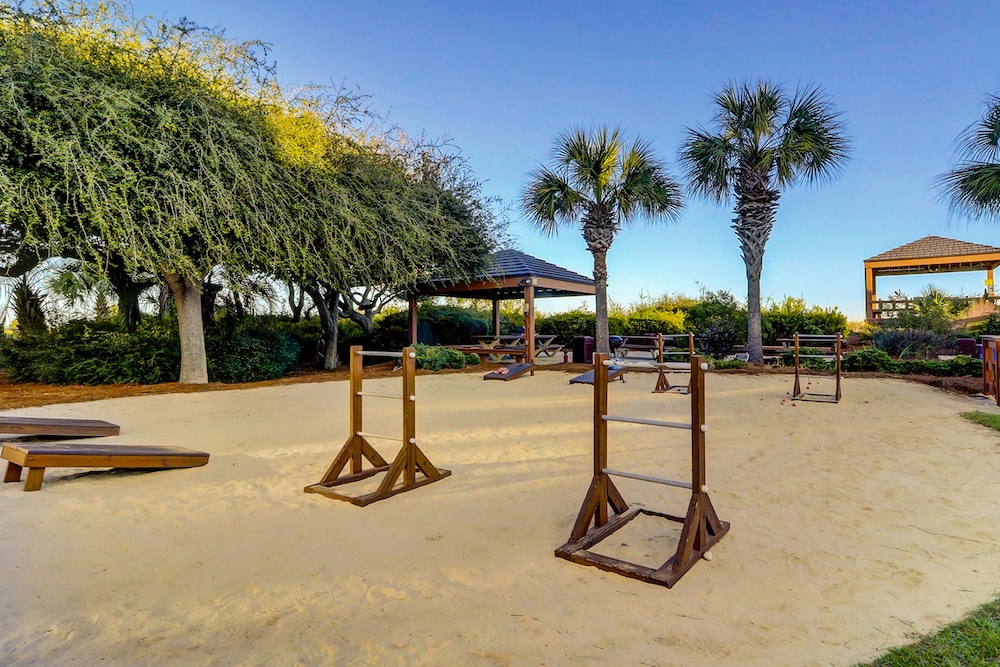 Island Club