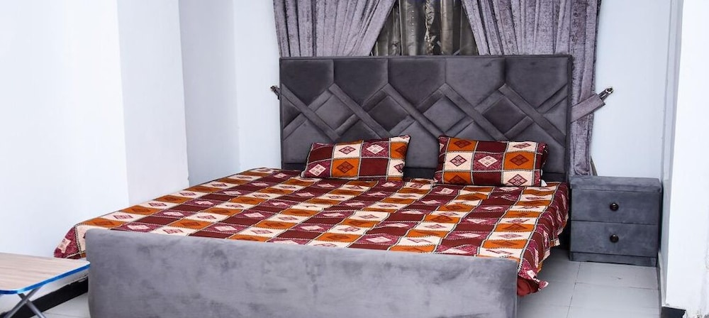 Hyatt Aryana Guest House Islamabad