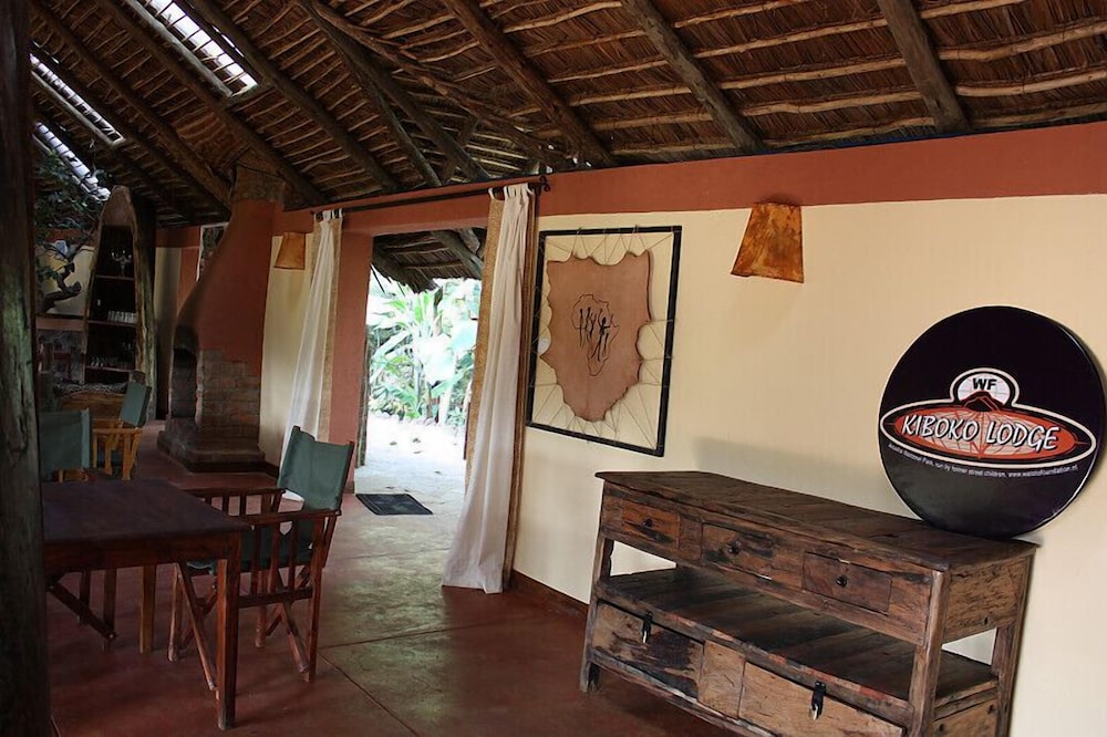 Kiboko Lodge