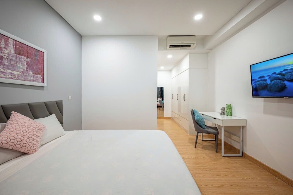 The Sunwah Pearl Residences