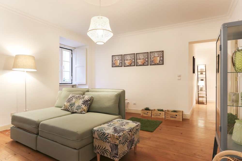 Alfama Prestige by Homing