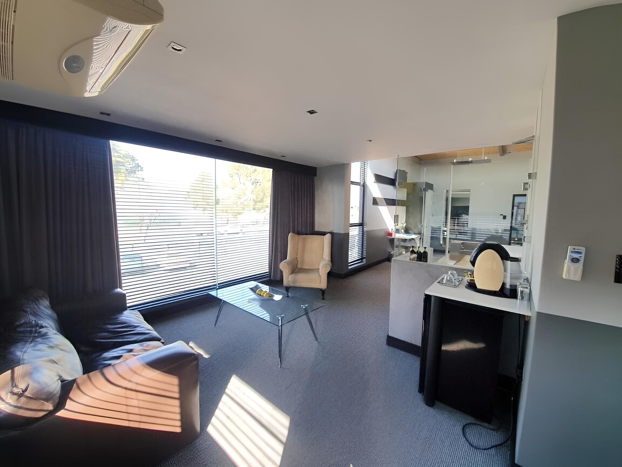 City Living Boutique Hotel