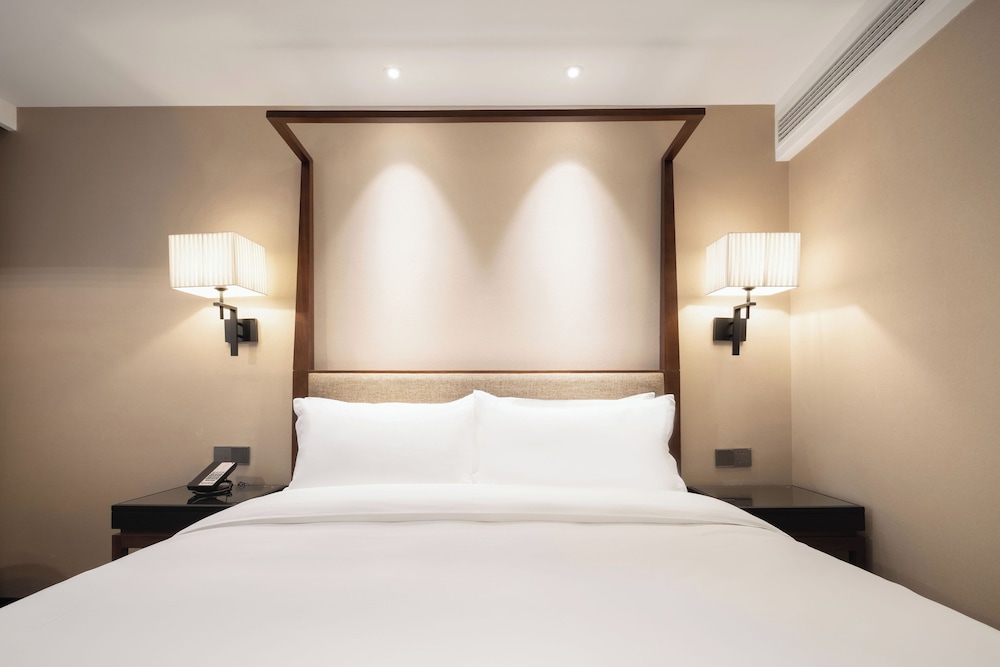 SSAW Boutique Hotel (Jiefangbei Hongyadong Branch)
