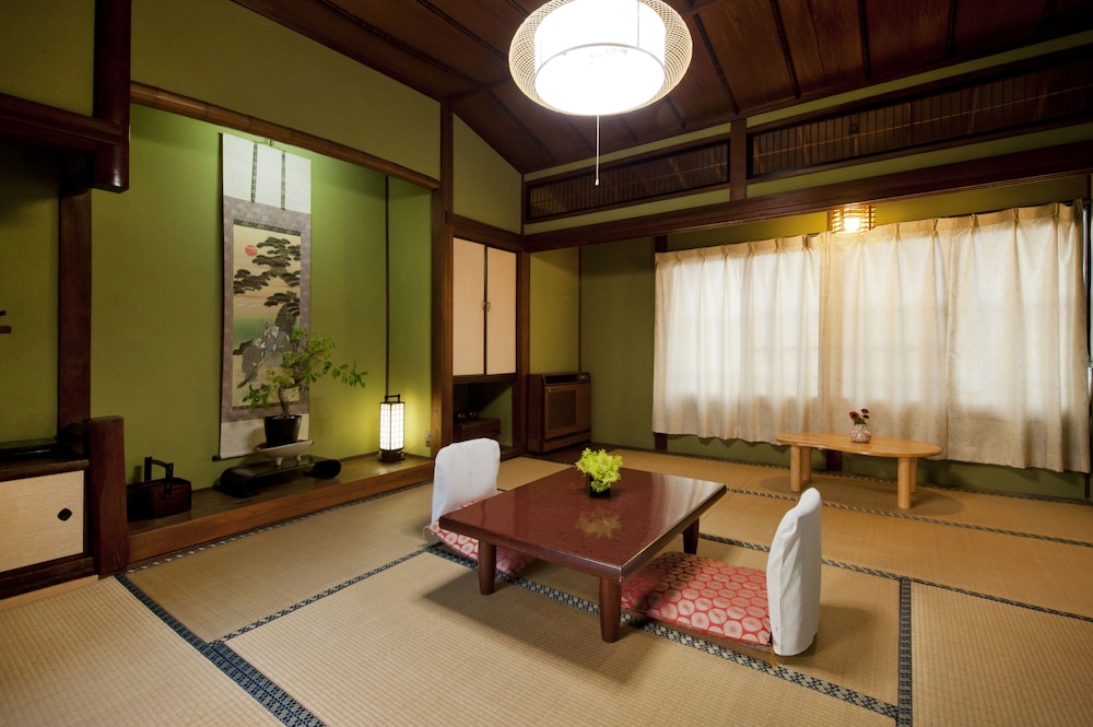 Hinoderyokan