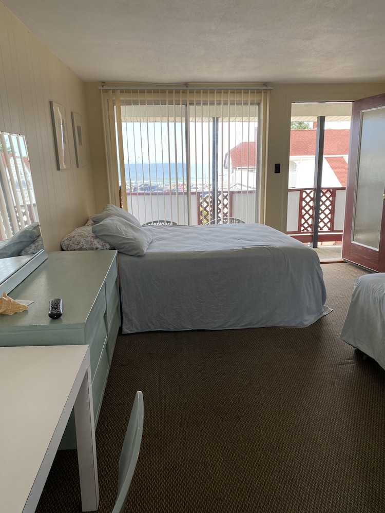 Grand View Motel