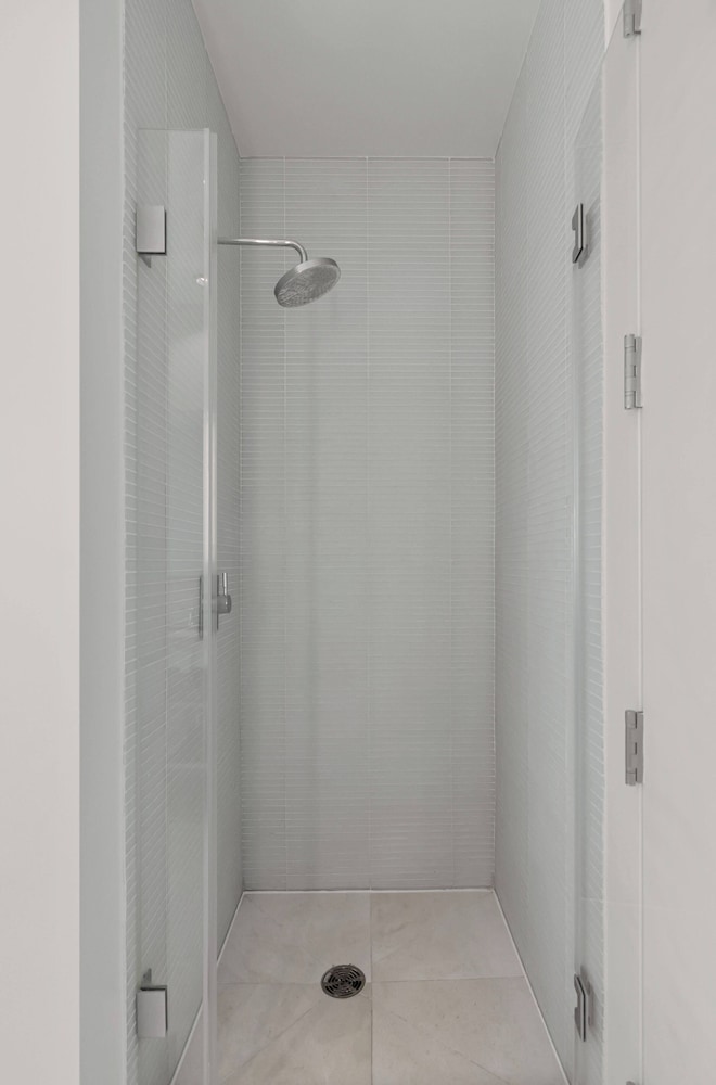 Luxury 4brm 2500 sq ft Penthouse - Walk to Times Square