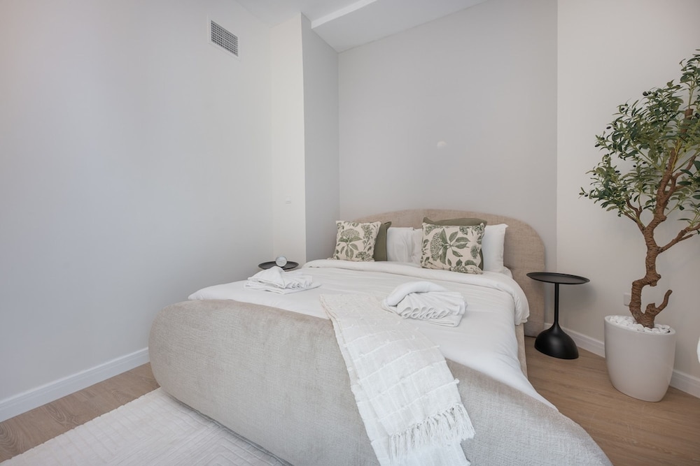 Premium 1-bedroom Apartment in Dubai Marina