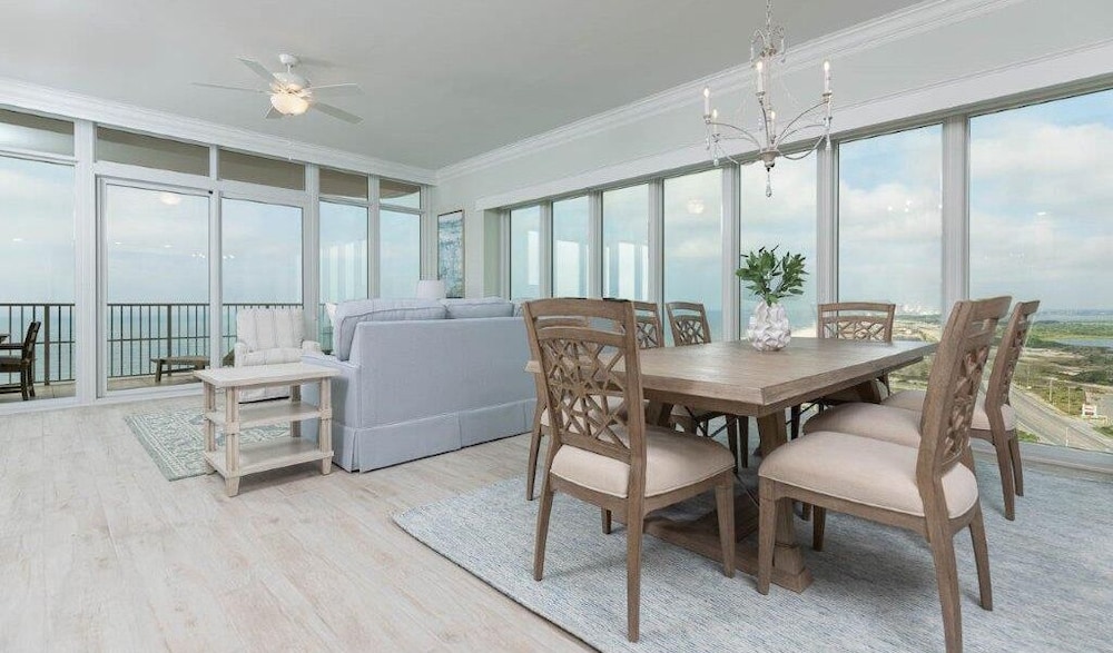 Phoenix Gulf Shores Ii 1805 2 Bedroom Condo