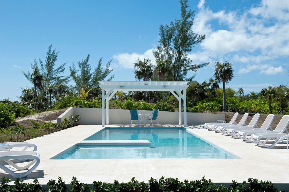 Seaside Sanctuary: Private Estate With Heated Pool