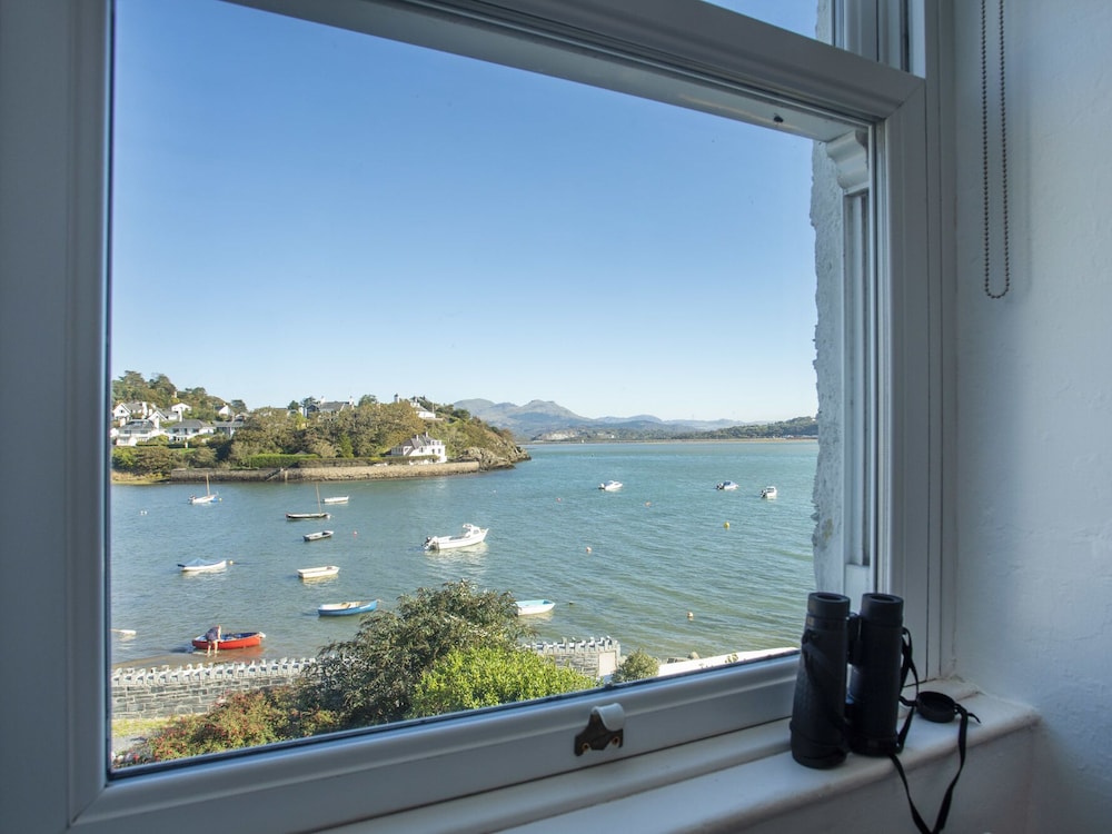 Plas Mor view 5