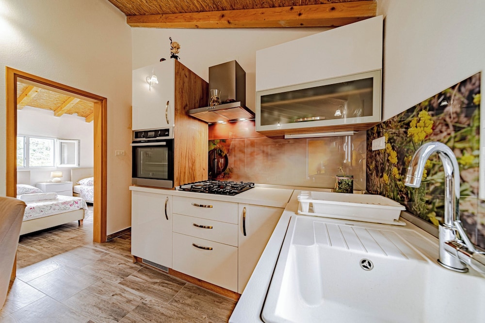 Eco Friendly Cottage Maja