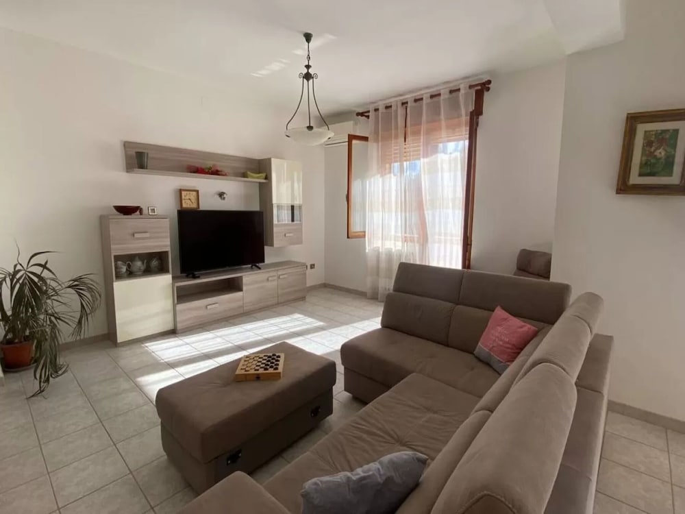 Comfortable Apartment in Porto Torres