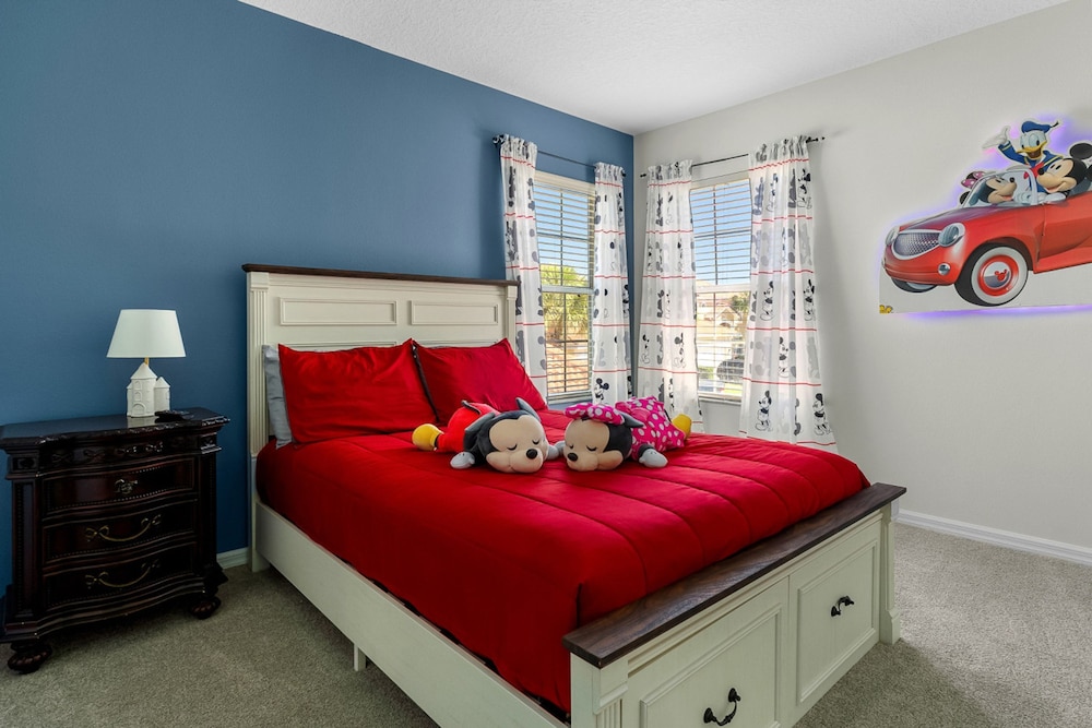 Your Dream Disney Retreat Awaits