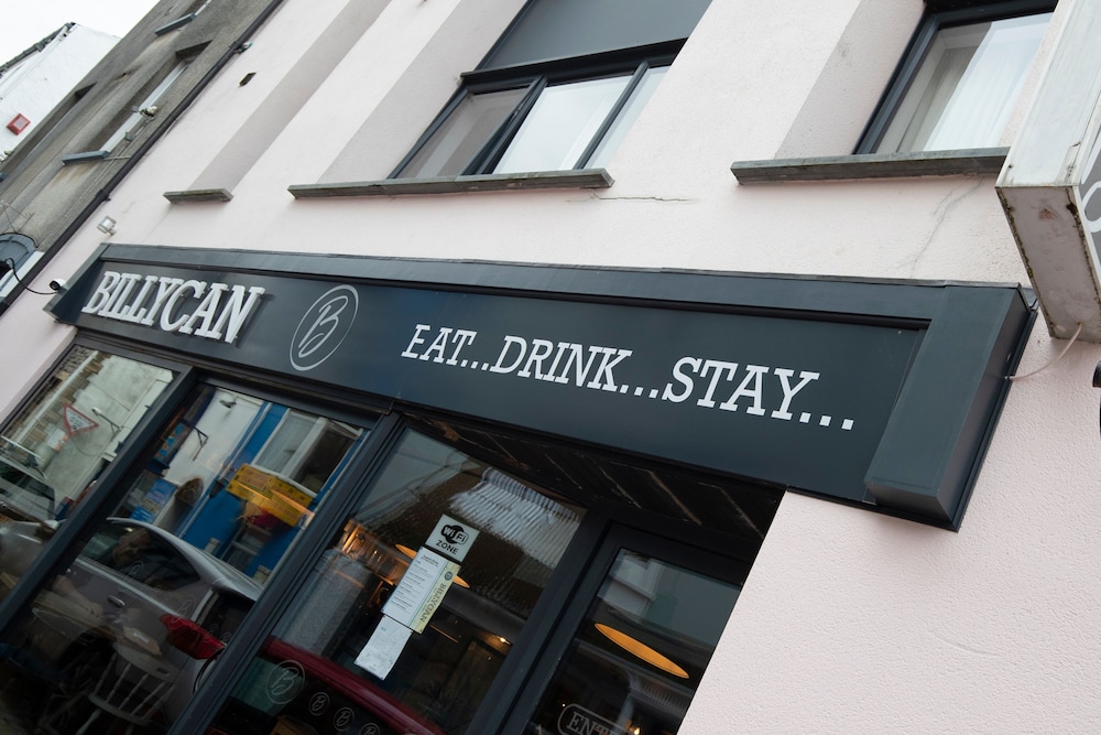 Billycan Penthouse - Tenby Town Centre