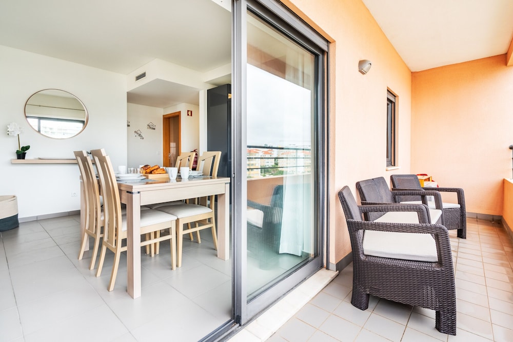 Praia DA Rocha Ocean View by Homing