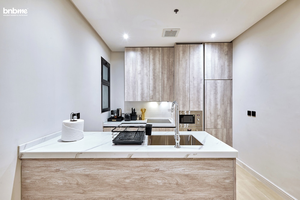 bnbmehomes- Cozy Suite in Al Mursalat-C2