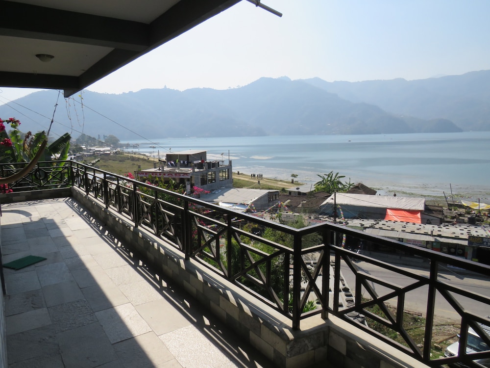 Lake Vision Guest House