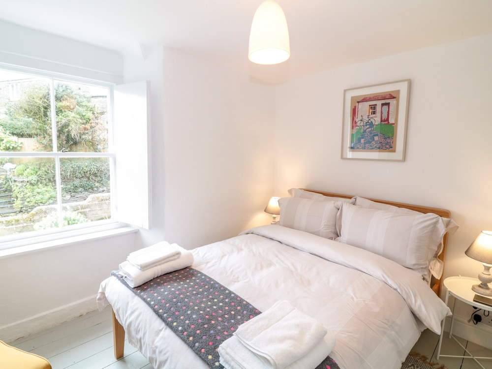 1 Jubilee Cottage