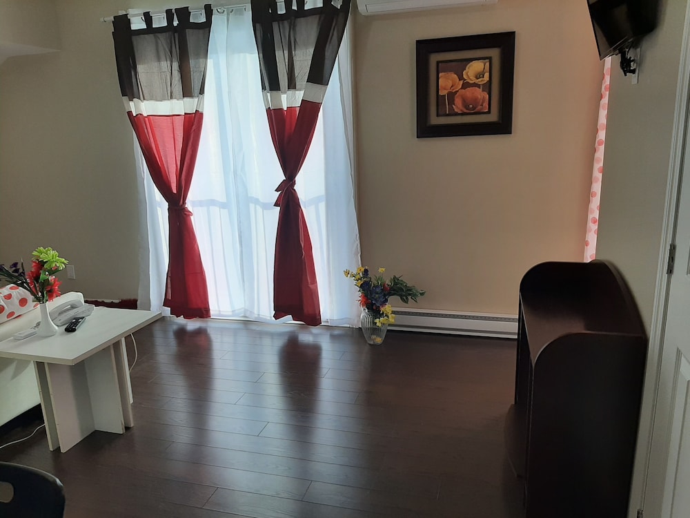 Trois-rivieres Vacations - Auberge Motel La Reference - Property Image 7