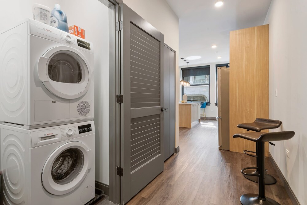 Downtown 2BR Unique Amenities Ideal for Tourism