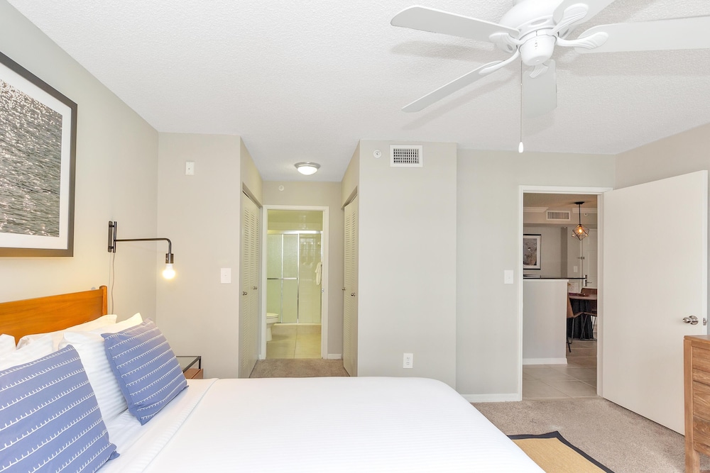 Dharma Home Suites Coral Gables at Gables Grand Plaza, 写真 49