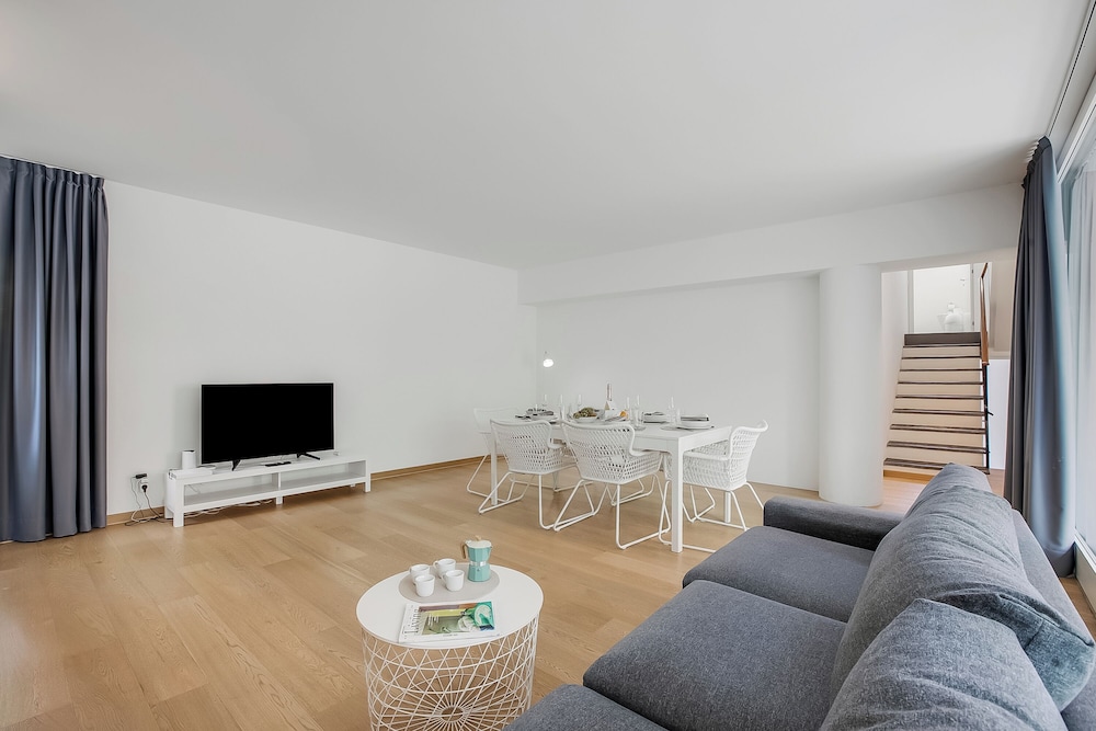 Deluxe Flat Lugano