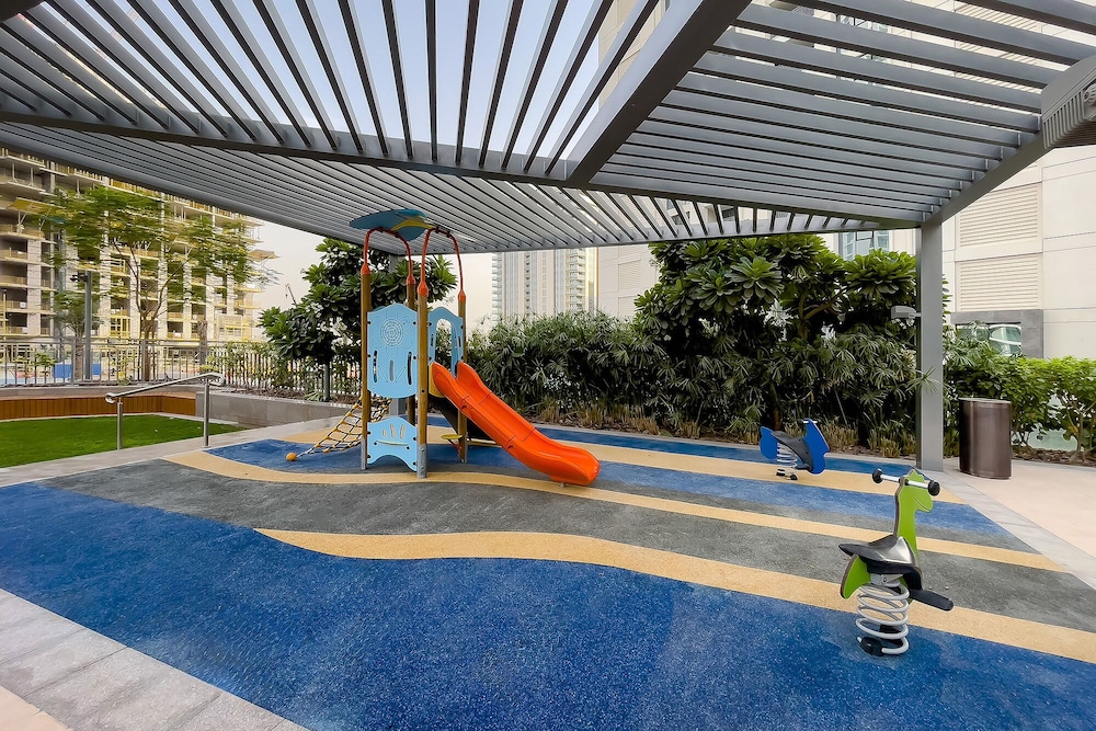 Wonderful Apartments in Icon Bay