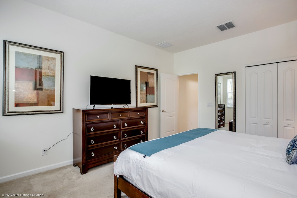 NEW Listing - Spacious Disney Area Pool Home With Amazing Resort Amenities! 6bd/5ba - Image 2