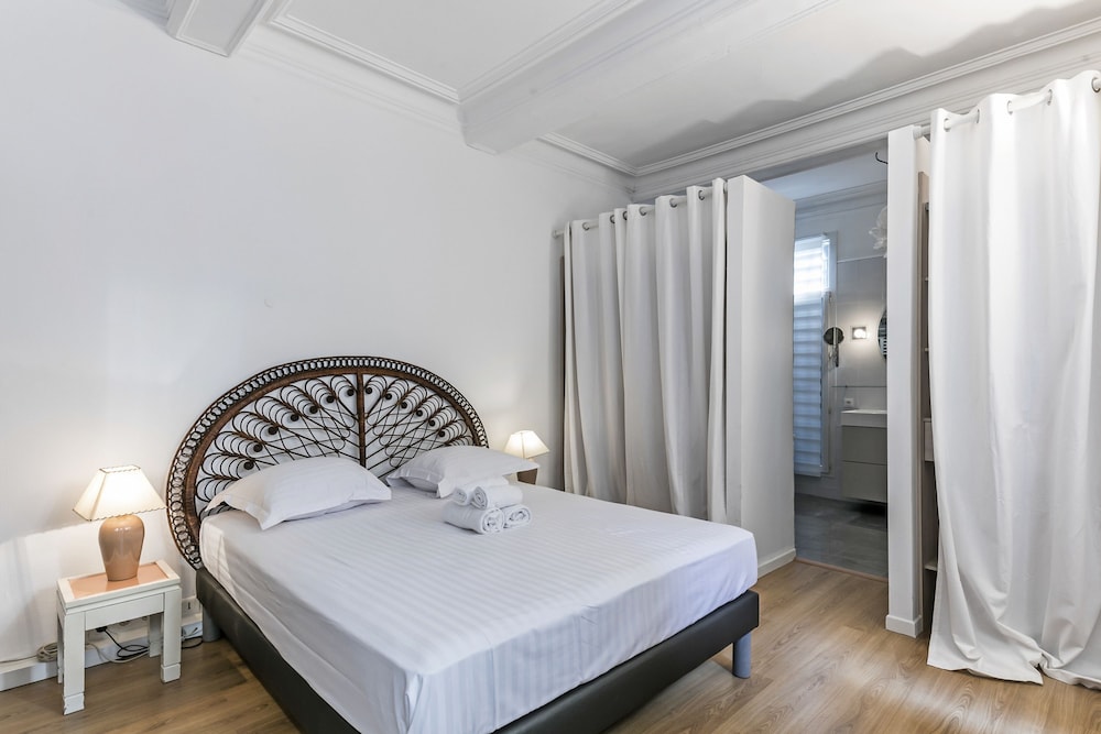 Villa jeu de Paume - Premi re Conciergerie