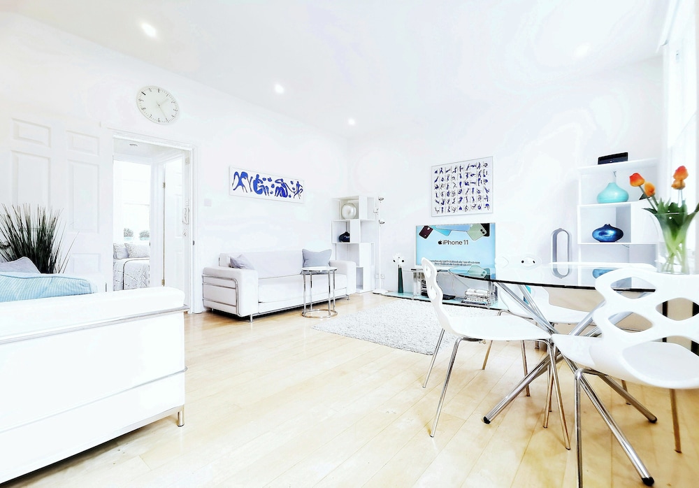 Luxury Designer Apartments Hammersmith 1