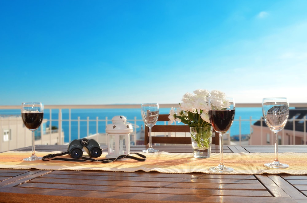 Lilly - spacious 3 bedroom apartment