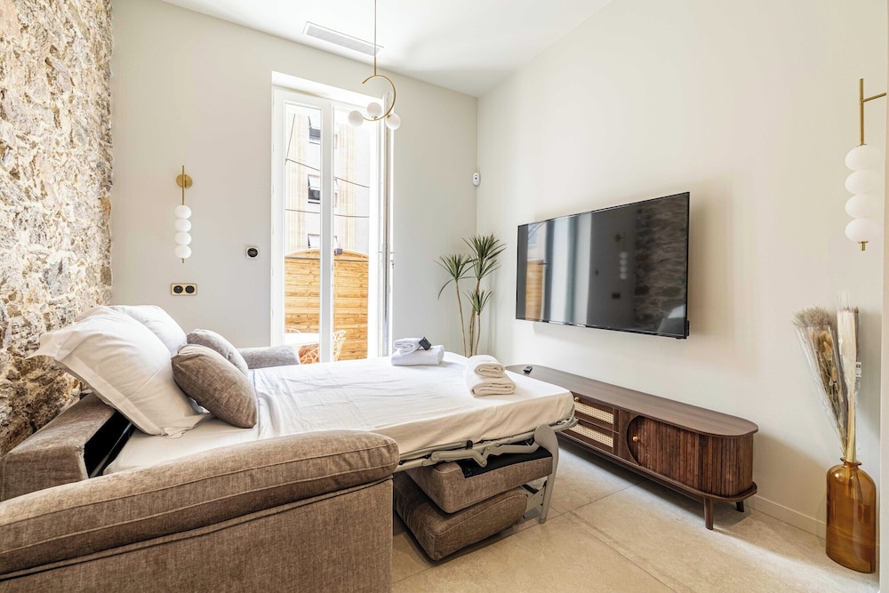 Magnificent Apartment - Ac-1br-4p- Cannes