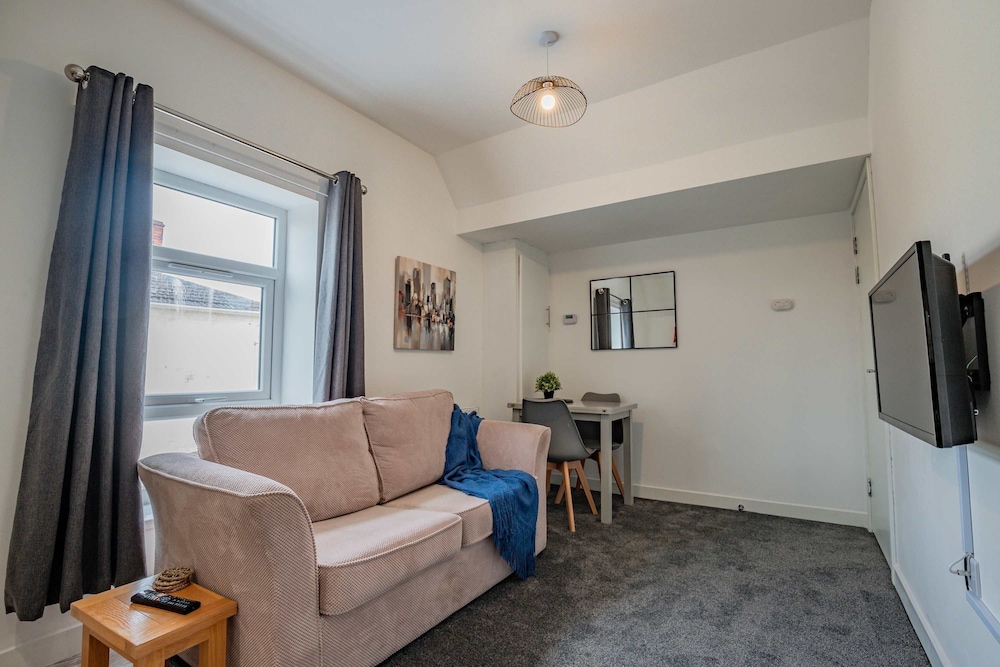 Host Stay Bromyard Flat 4