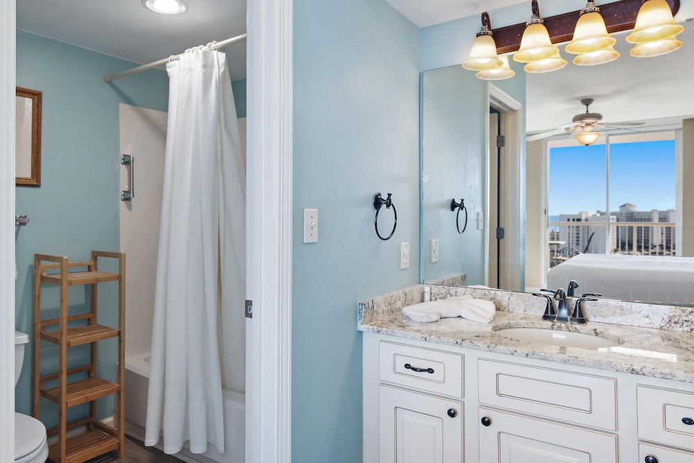 Pelican Beach Terrace 1203