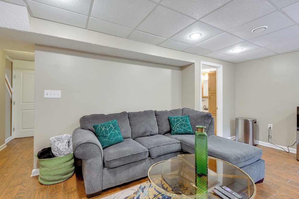Cozy Apt in DC Suburbs: 4 Mi to Main St Laurel