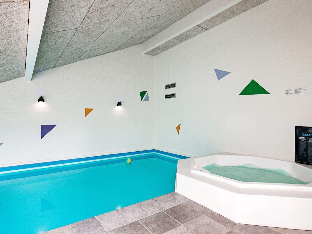 12 Person Holiday Home in Blavand