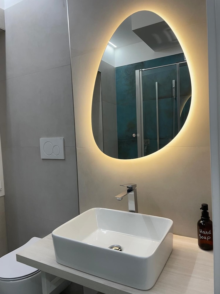 Domus Suites