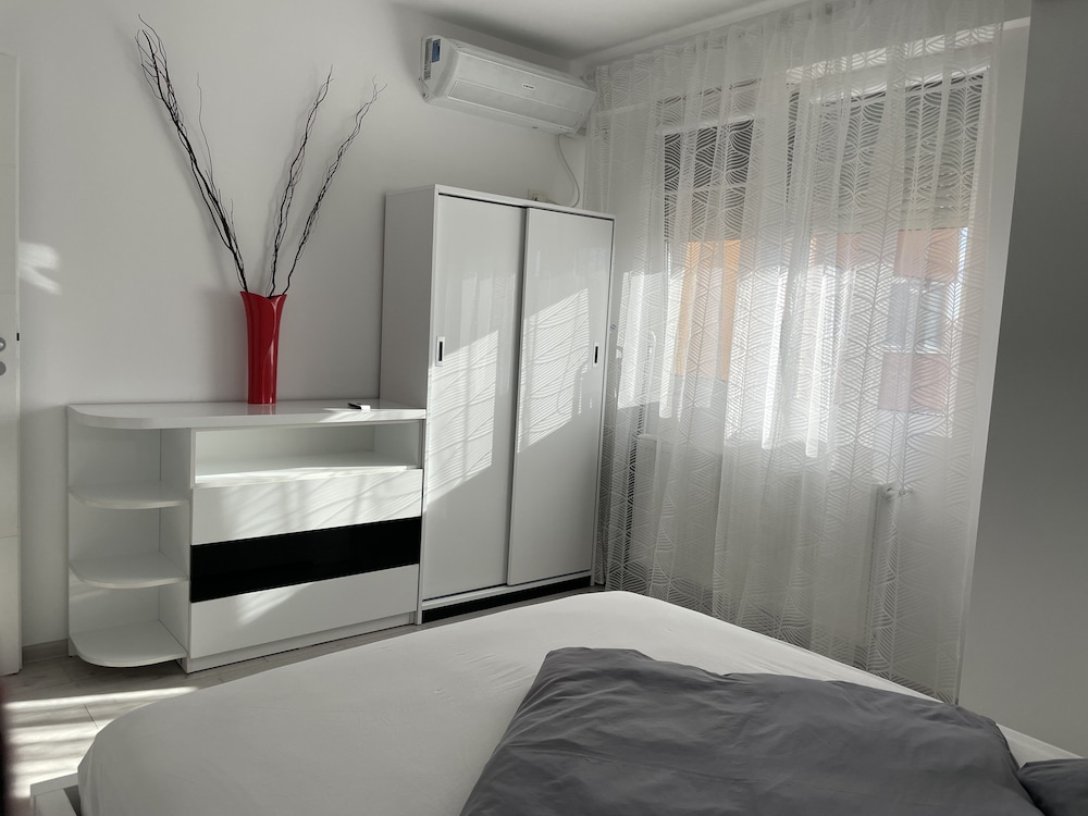 Luxury Apartment Militari Residence M3 view 3